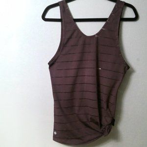 Athleta Max Out Chi Tank